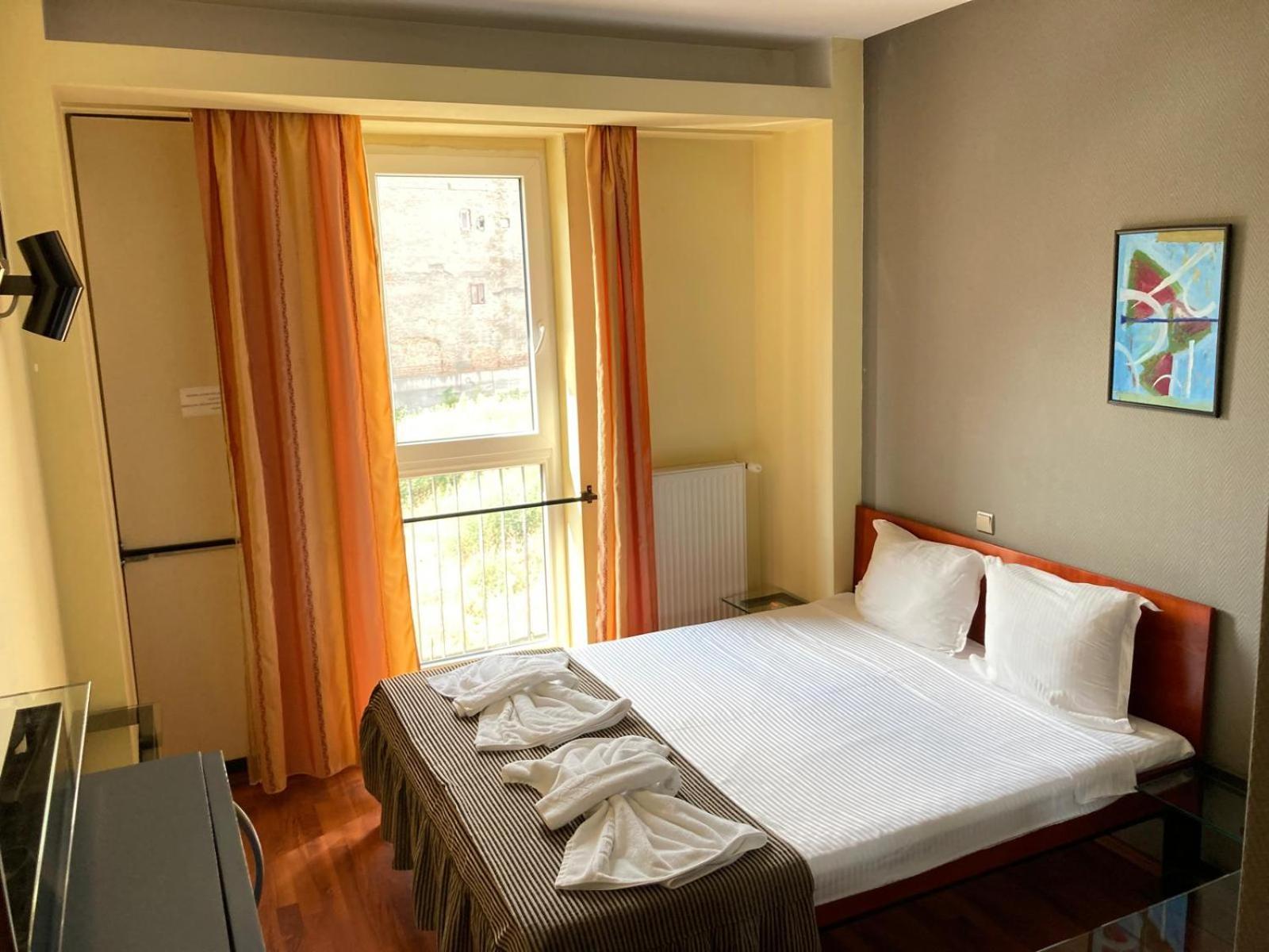 Tania-Frankfurt Hotel Bukareszt Zewnętrze zdjęcie