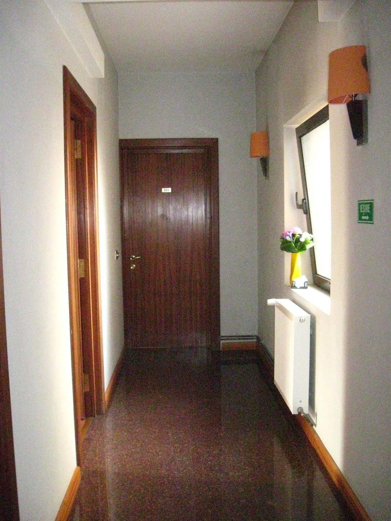 Tania-Frankfurt Hotel Bukareszt Zewnętrze zdjęcie